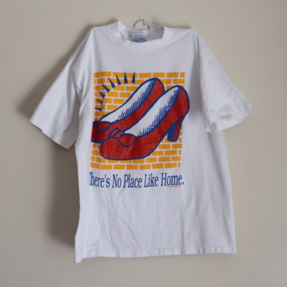 SOLD Vintage All Sport Proweight Tee Wizard of Oz Size L